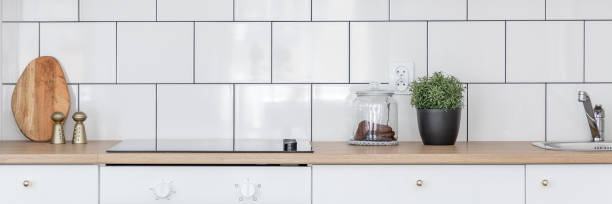 سفارش کاشی بین کابینتی + شرایط استثنایی